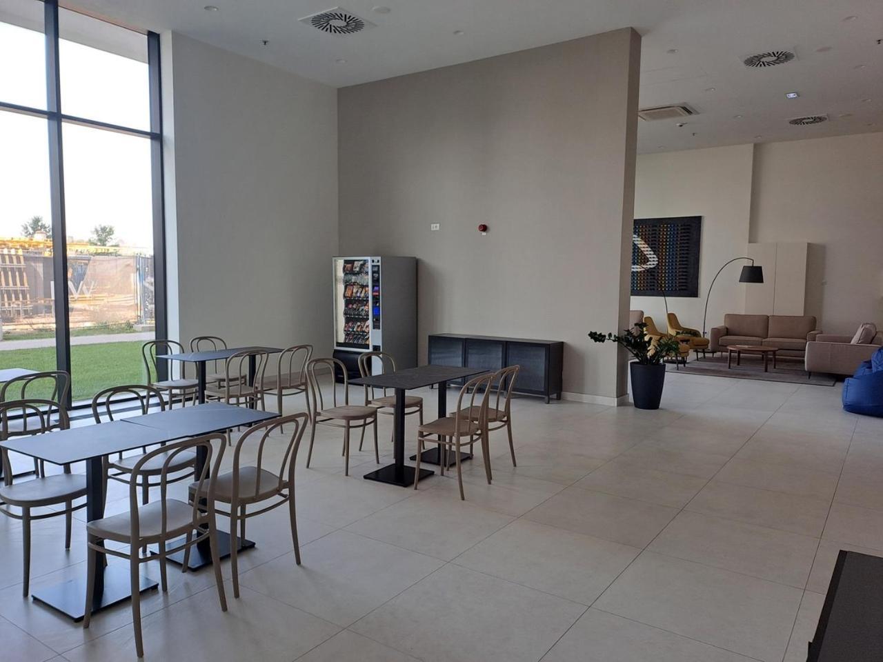 BW Terrace Top Floor Apartments With River View & Self Check-In بلغراد المظهر الخارجي الصورة